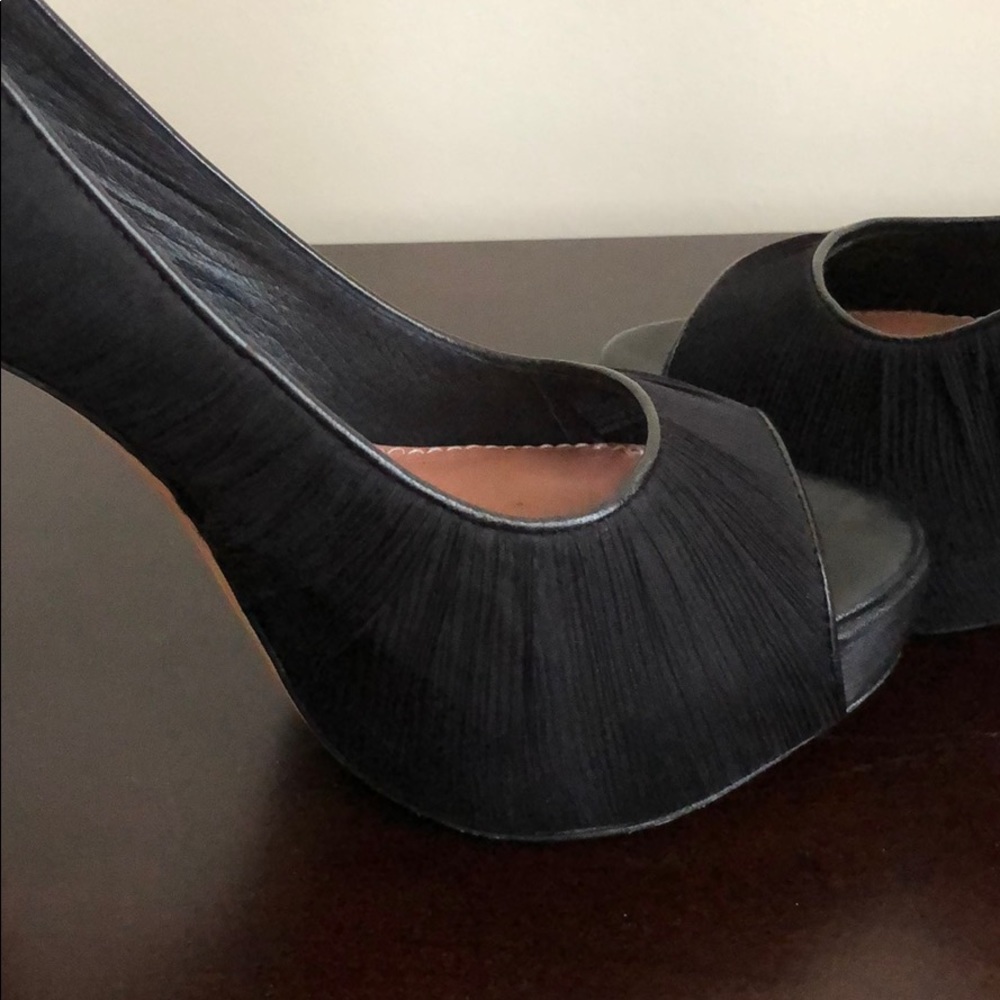👠 Vince Camuto - Picture 5 of 5